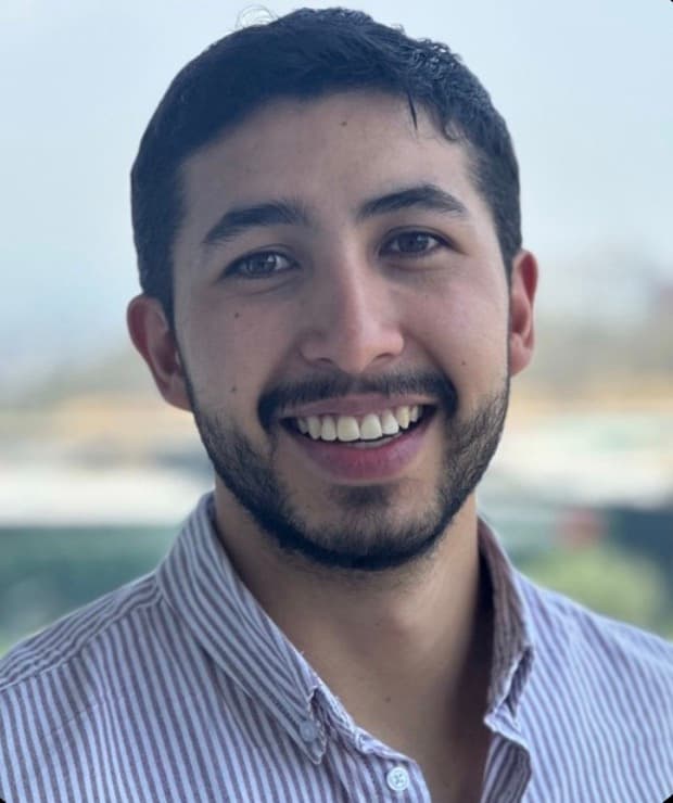 Retrato de Daniel López, especialista en análisis institucional